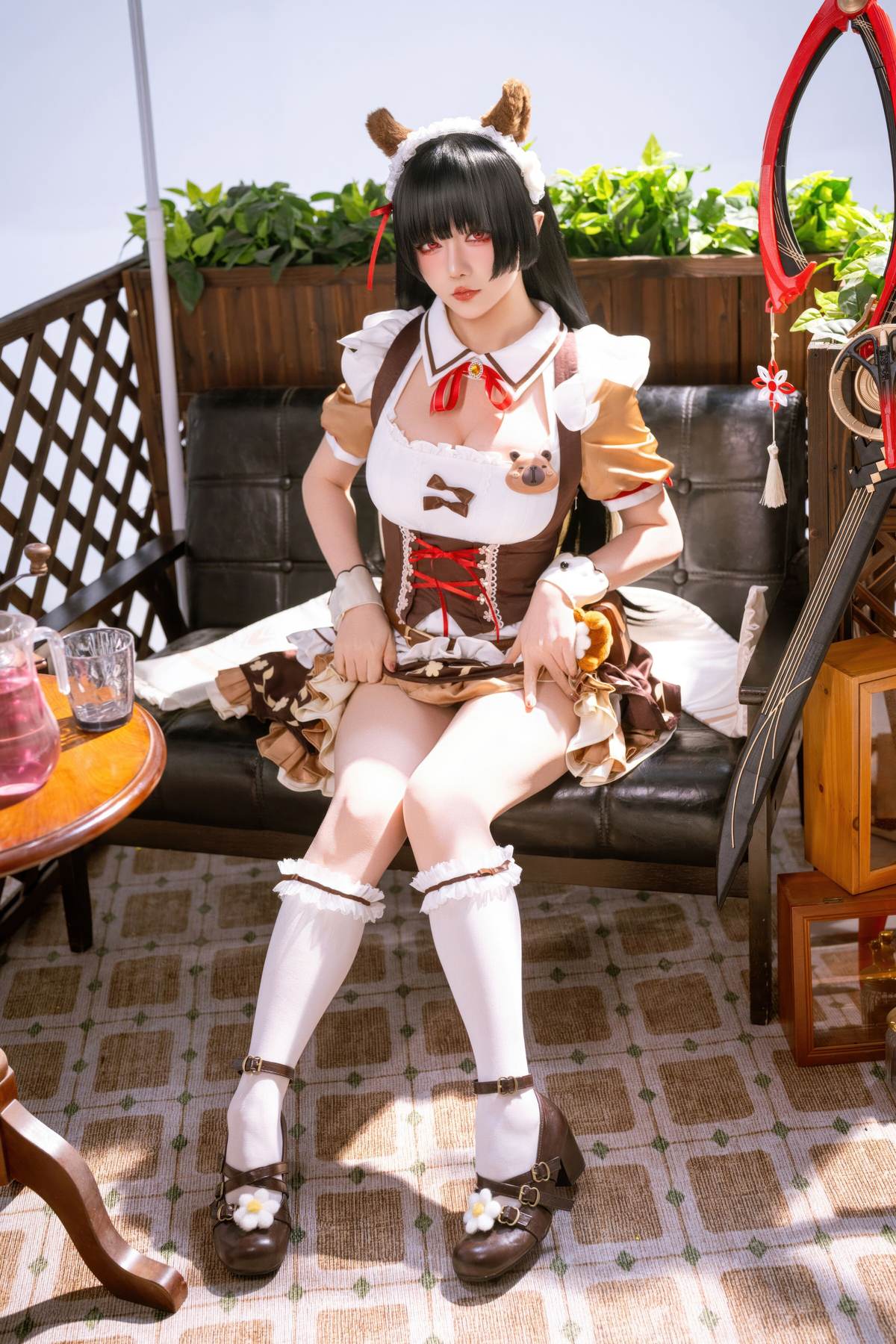 星之迟迟Hoshilily - 鸣潮 千咲·联动咖啡女仆：咖啡女仆红白造型 美腿还原 42P-御萝部落