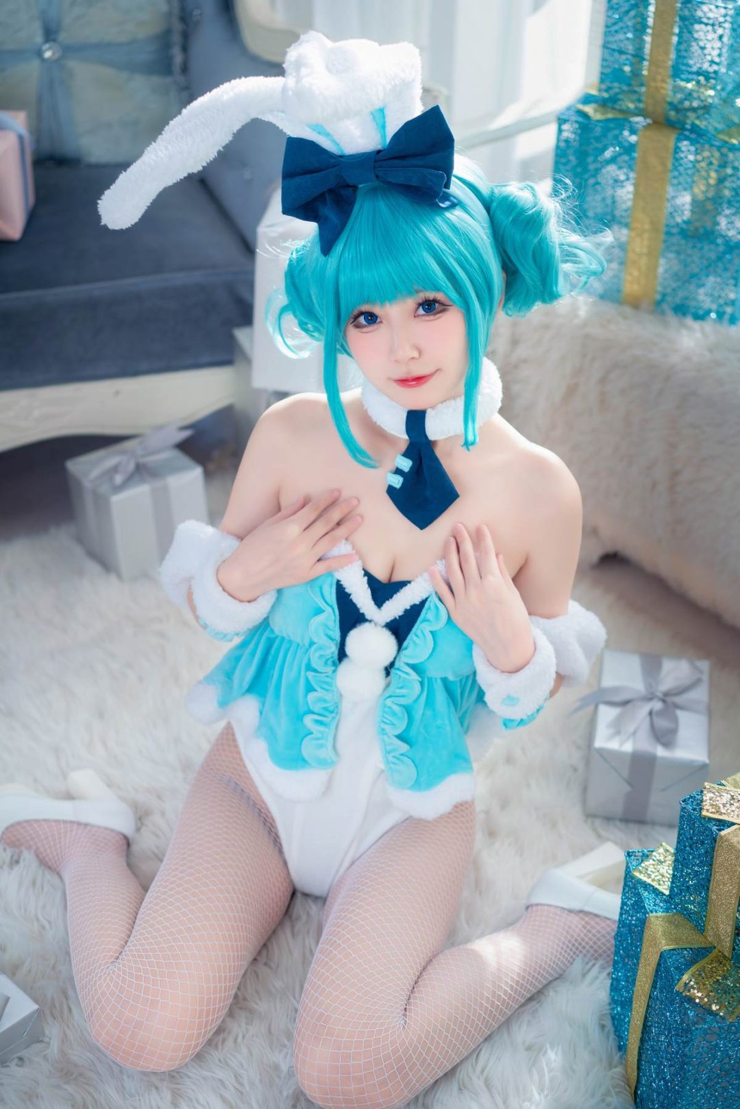 猫大人 – 初音未来白兔：兔女郎主题角色写真 24P-御萝部落