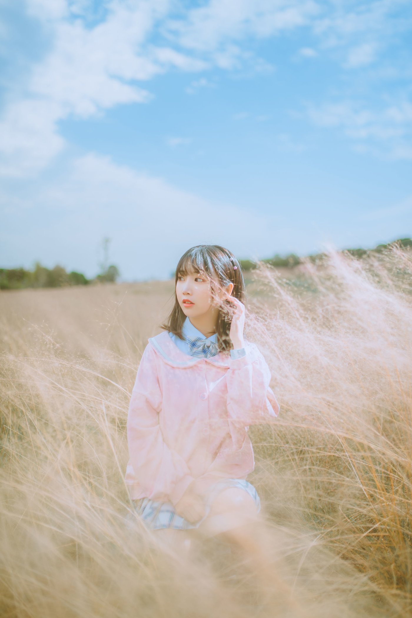 清新软妹面饼仙儿JK制服粉黛草场景粉色风格户外写真 - 美女 --御萝部落