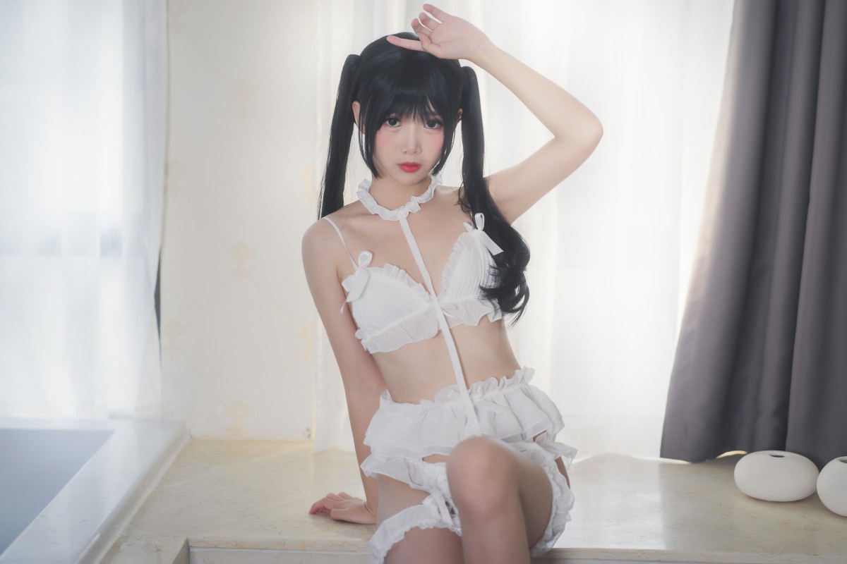 [Cosplay]面饼仙儿 – 脑内少女 白内衣 - COSPLAY-御萝部落